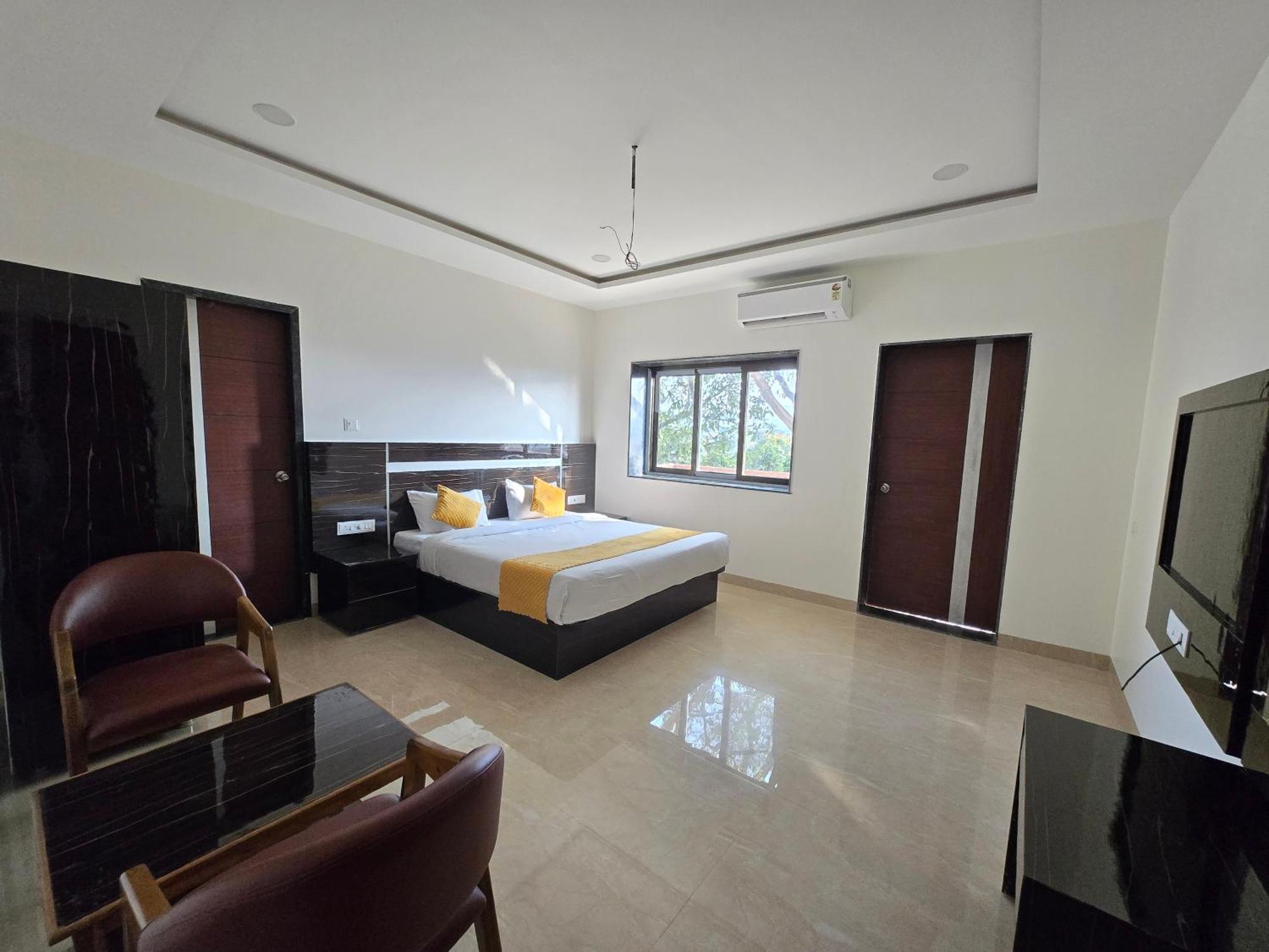 Hotel Hill