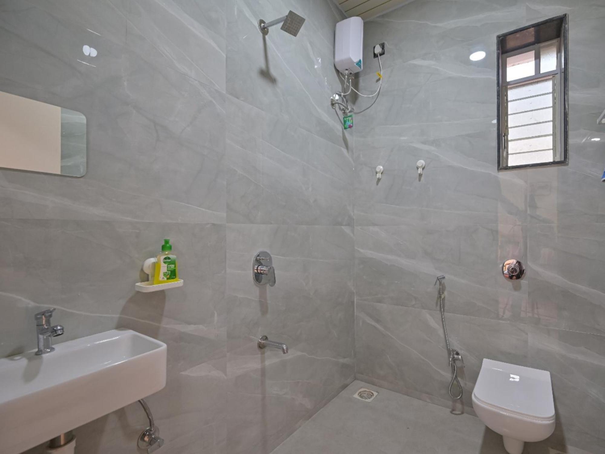Ivy Sapphire 4bhk With Pool Near Ekvira Devi Temple Villa *
