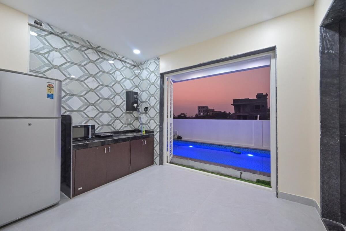Ivy Sapphire 4bhk With Pool Near Ekvira Devi Temple Villa