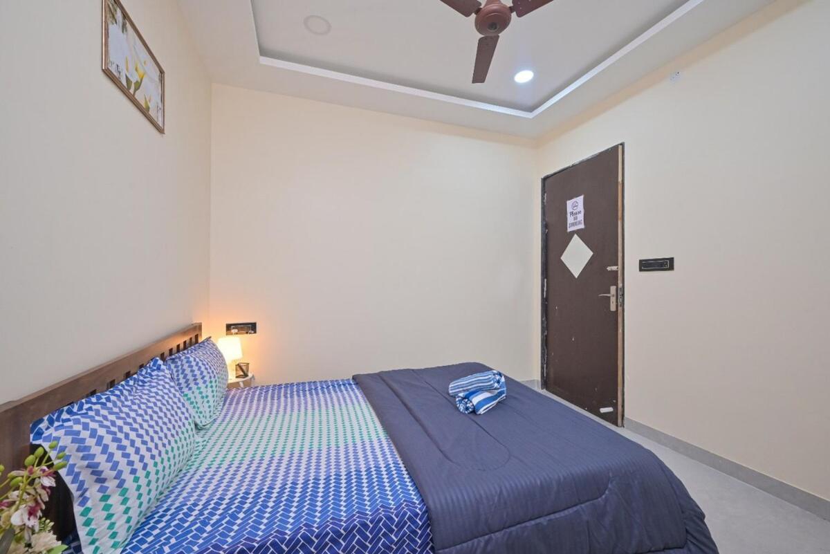 Villa Ivy Sapphire 4bhk With Pool Near Ekvira Devi Temple