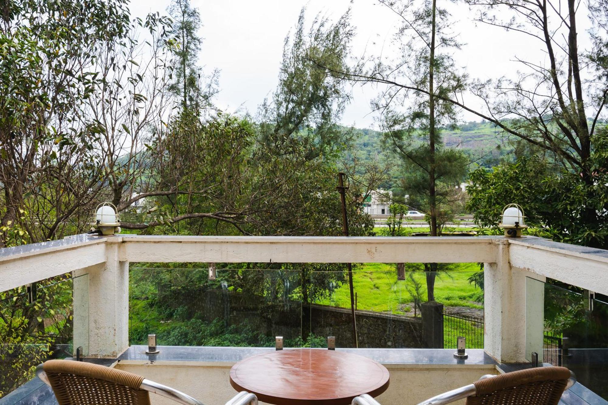 By Hangout By Rubha Hospitality