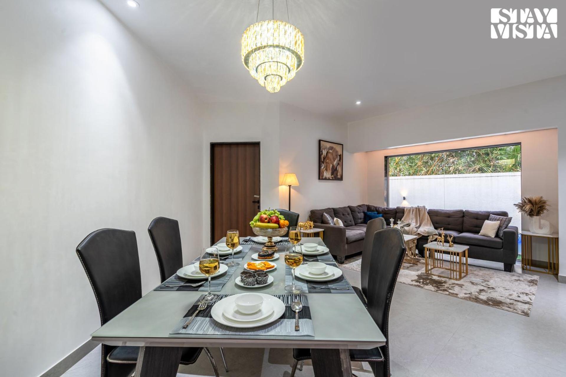 Stayvista At Casa Elyra With Pool, Ac, Balcony