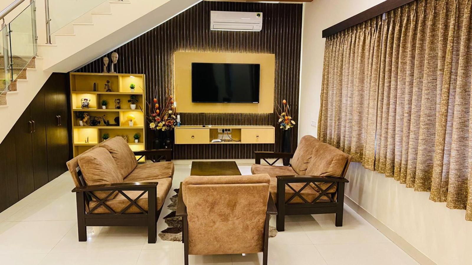 Twin Tower 8 Bhk By Rubha Hospitality Villa