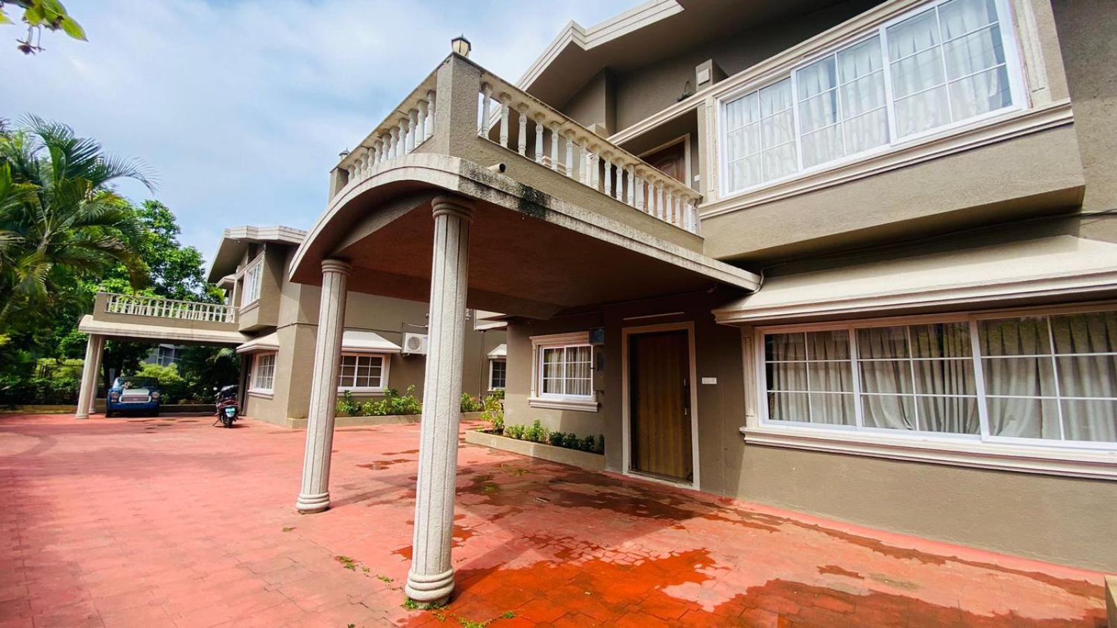 Twin Tower 8 Bhk By Rubha Hospitality *