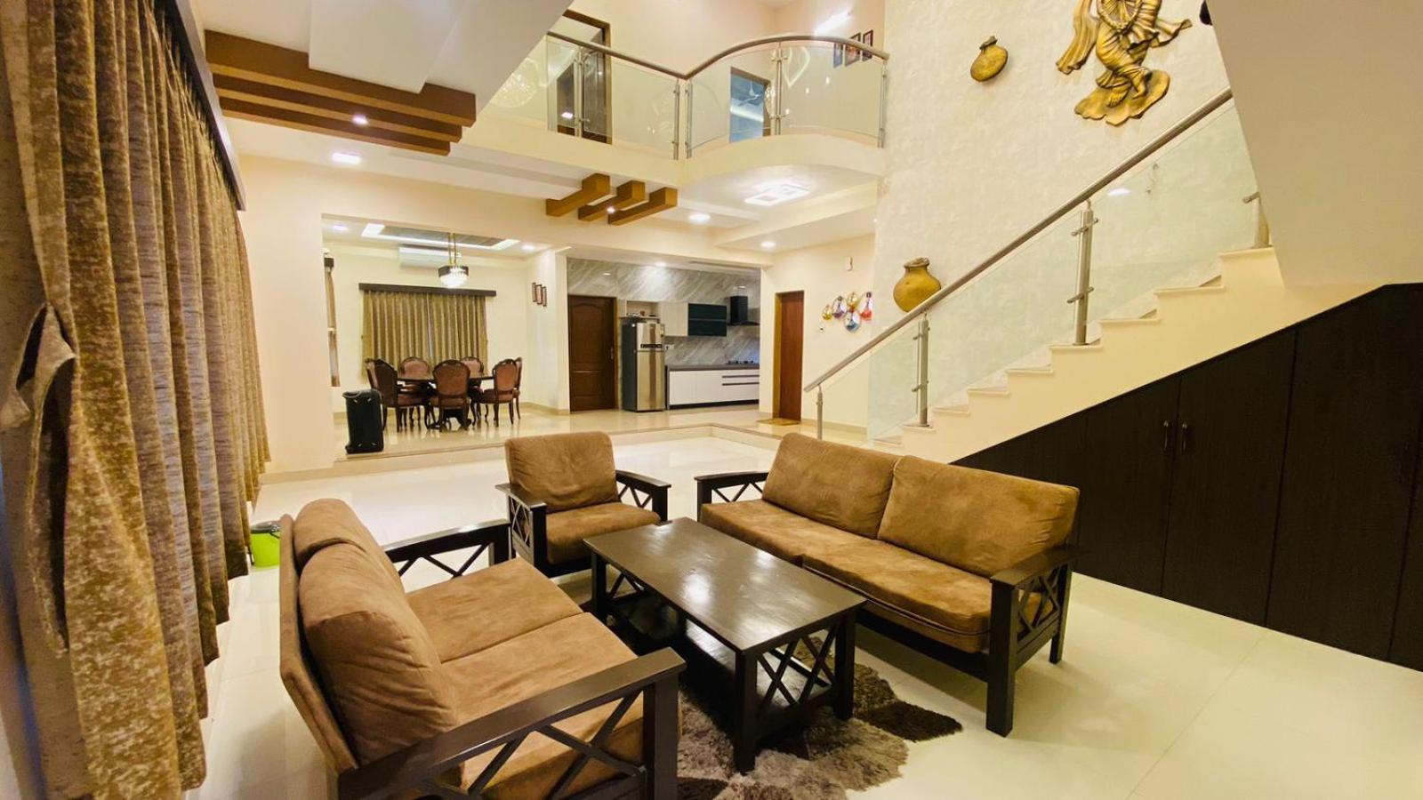Twin Tower 8 Bhk By Rubha Hospitality Villa *