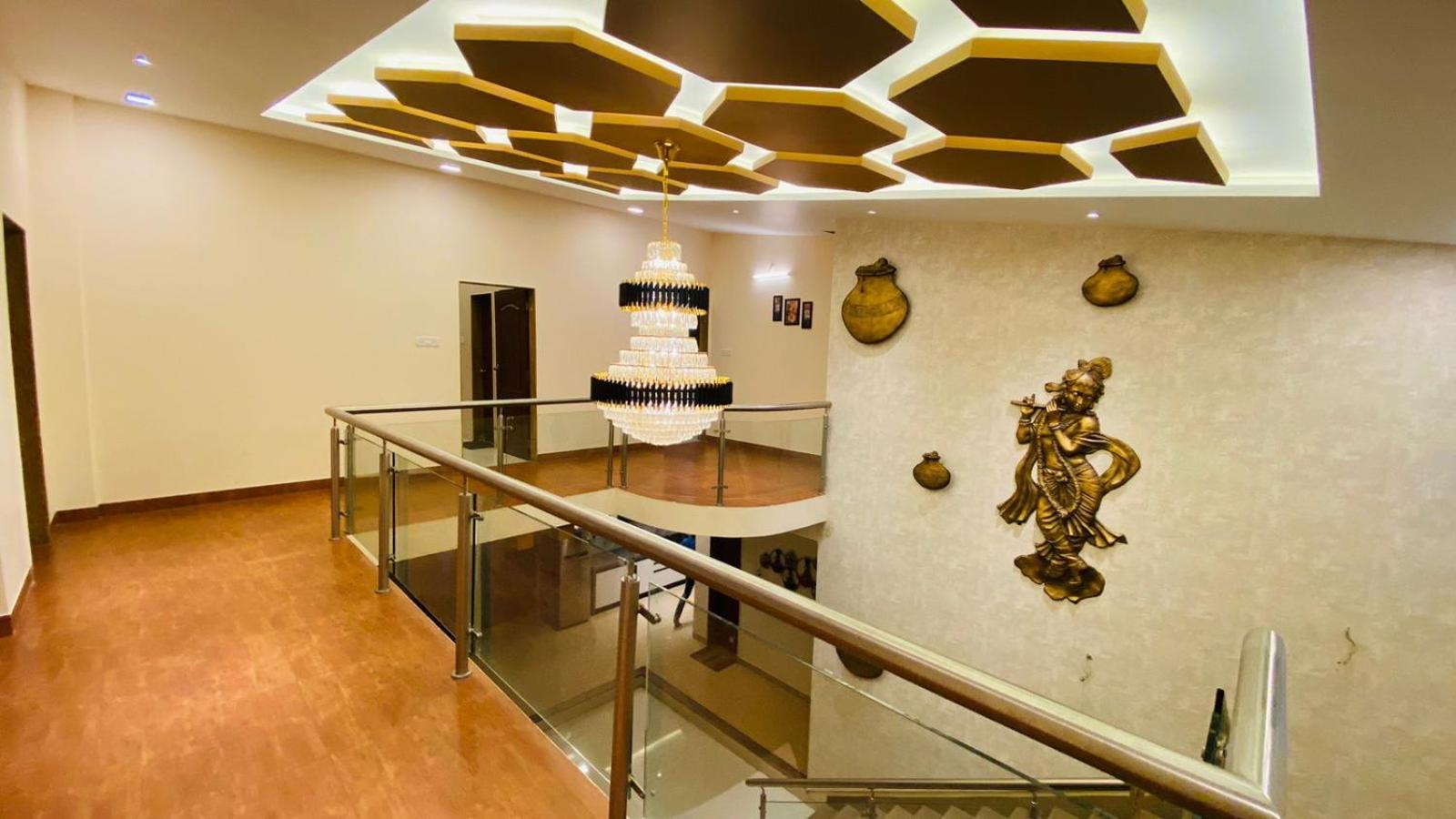 Villa Twin Tower 8 Bhk By Rubha Hospitality *