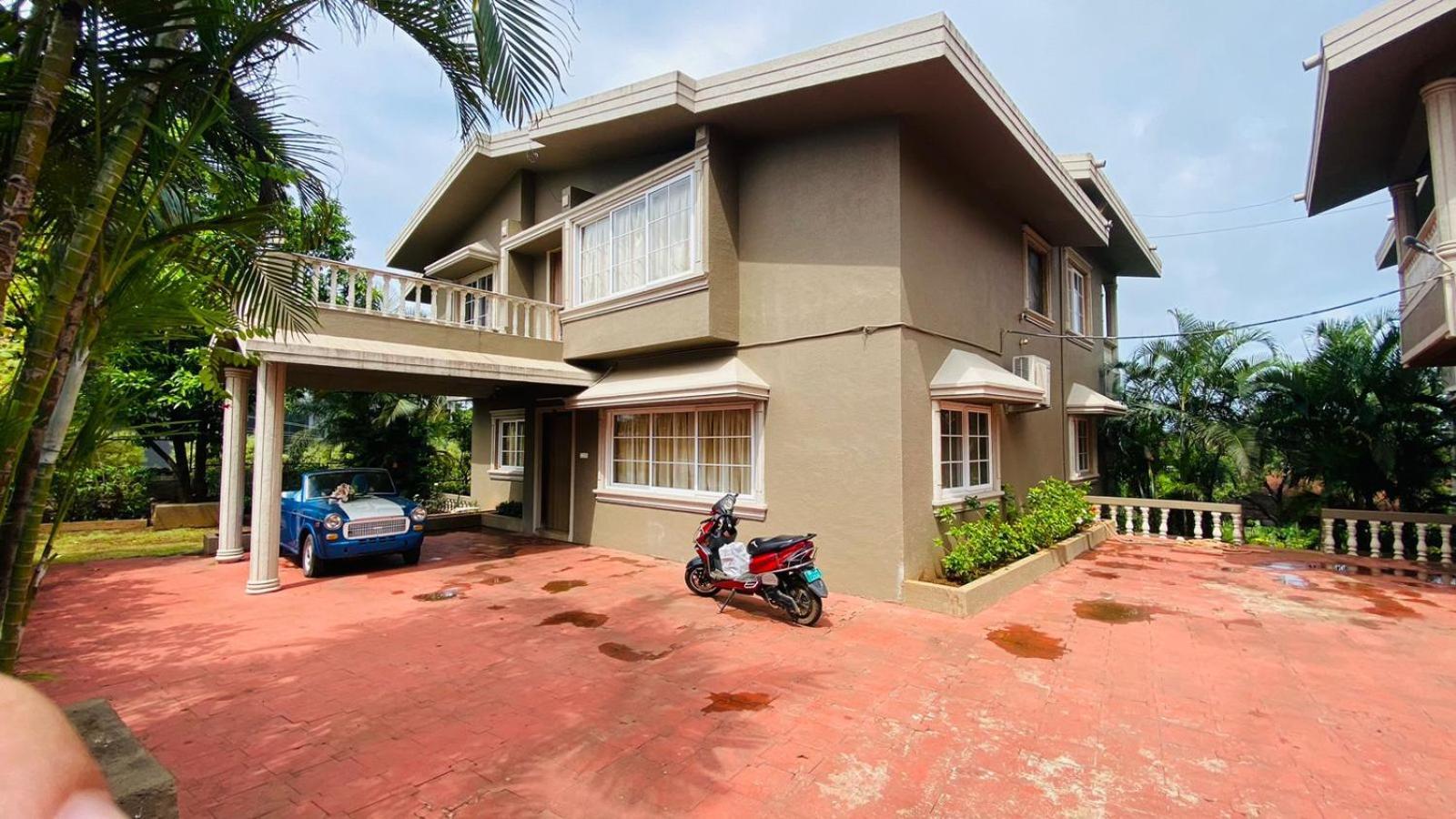 Twin Tower 8 Bhk By Rubha Hospitality