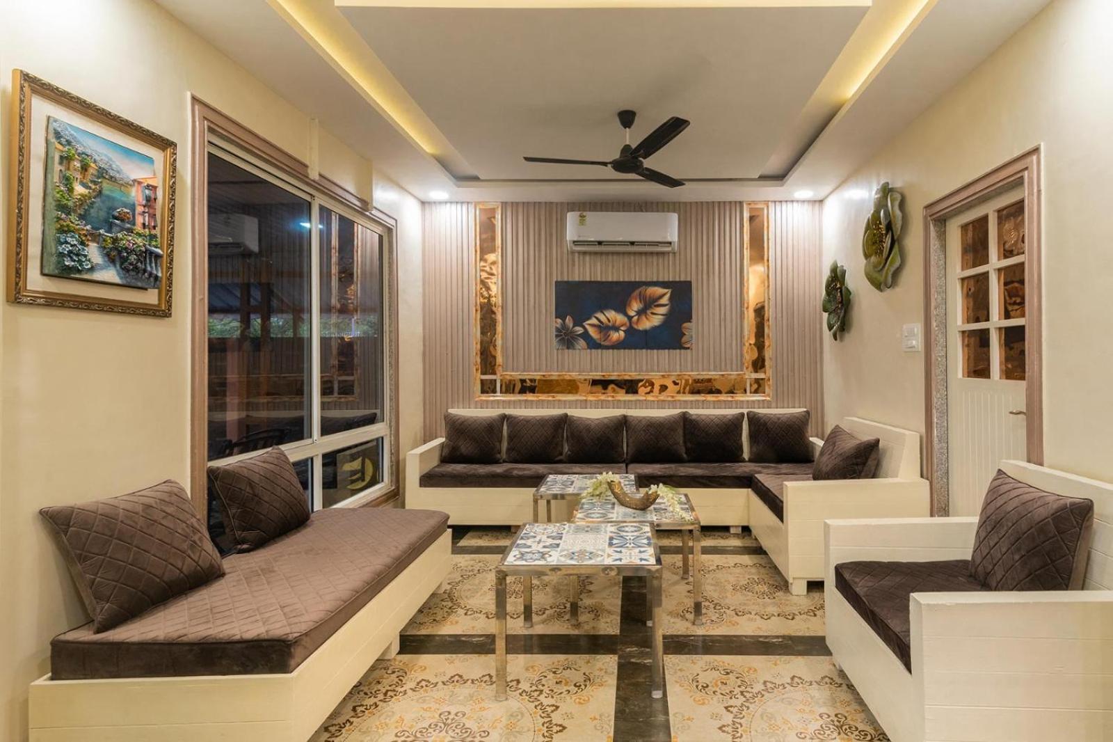 Villa Daksh Enclave Premium Pool By Voye Homes