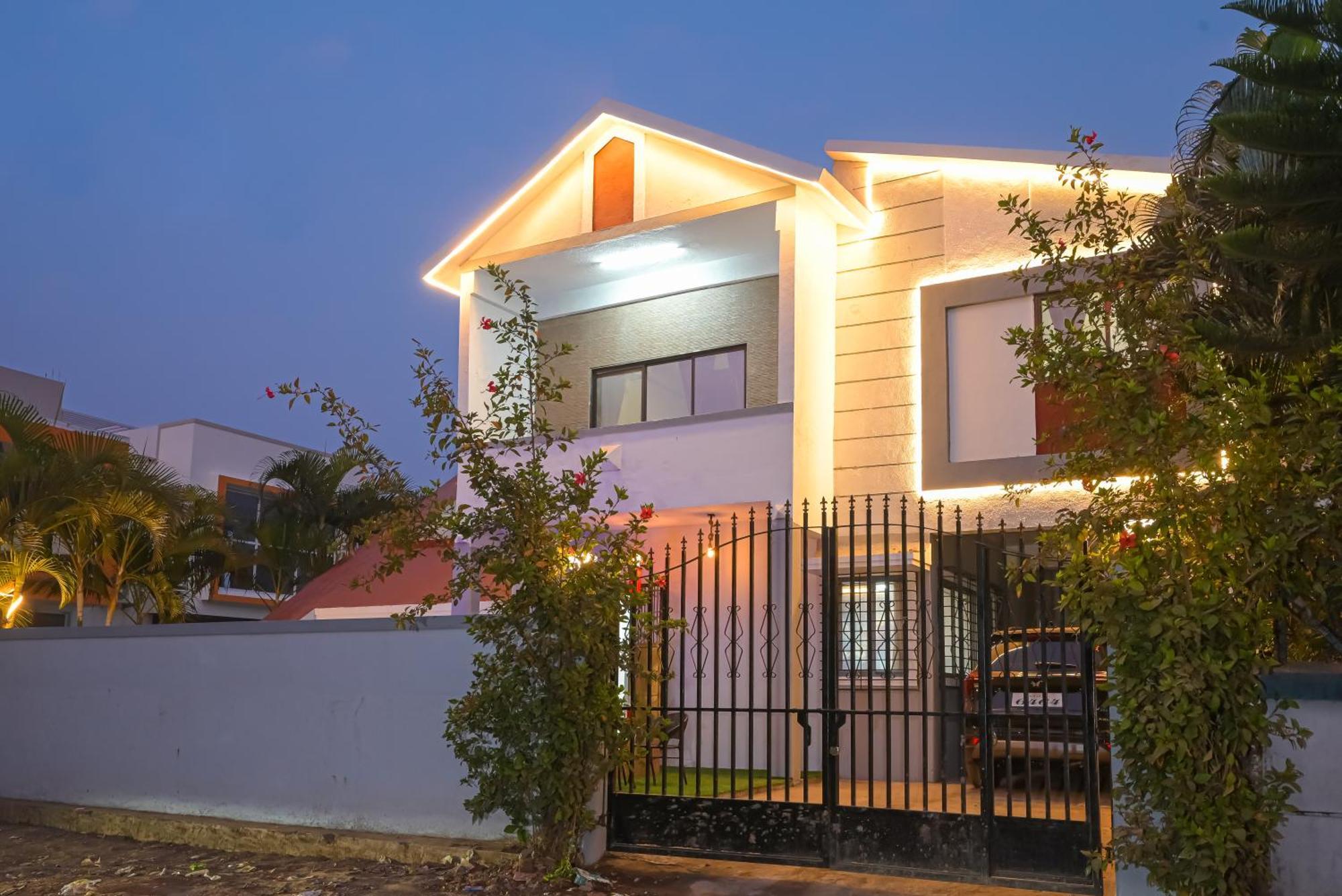 Villa Ll Empyrean Ll Celestial Unicorn Ll Romantic Ll 3bhk Ll Ac Ll Pvt Pool Ll Free Wifi Ll Lonavala