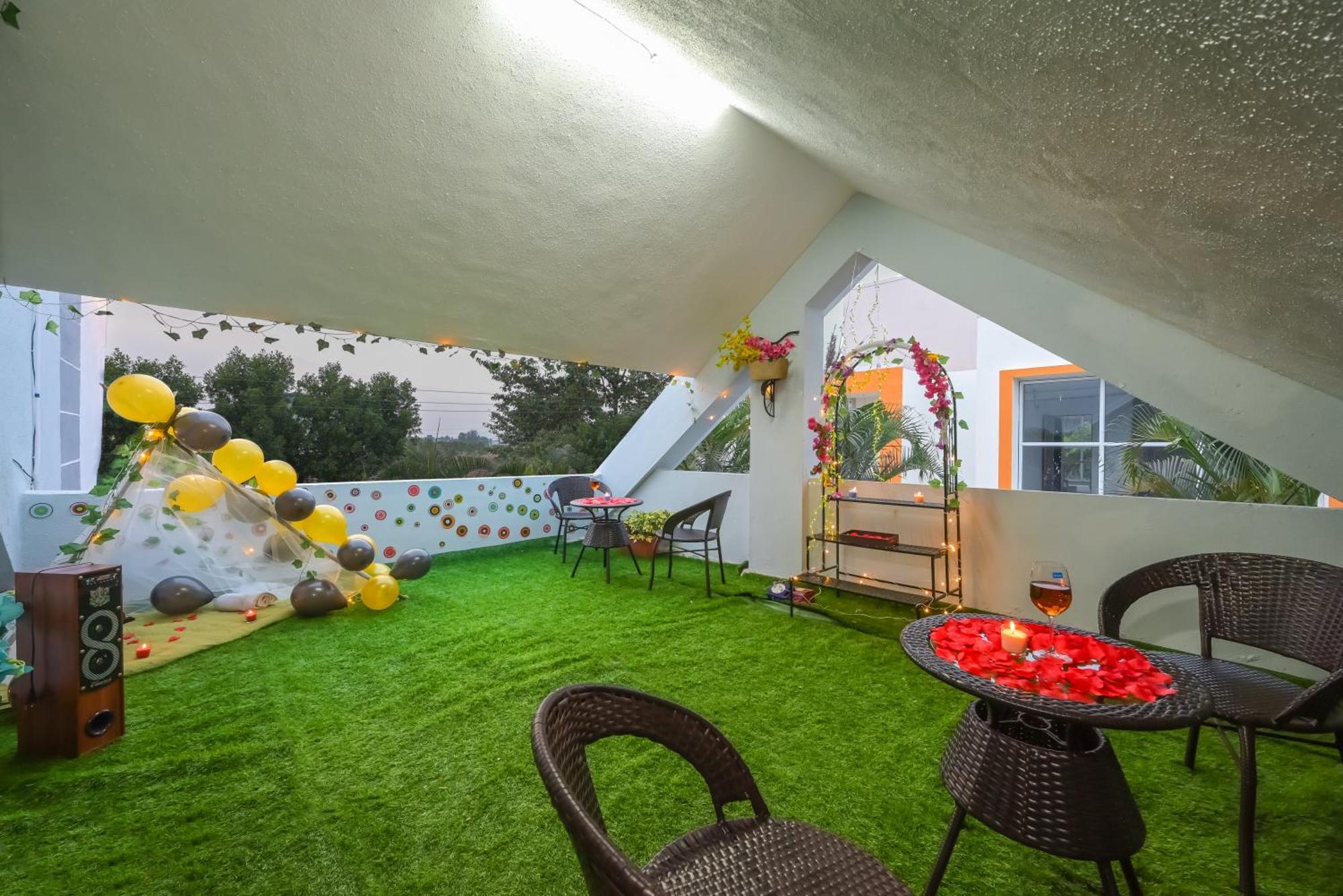 Villa Ll Empyrean Ll Celestial Unicorn Ll Romantic Ll 3bhk Ll Ac Ll Pvt Pool Ll Free Wifi Ll Lonavala