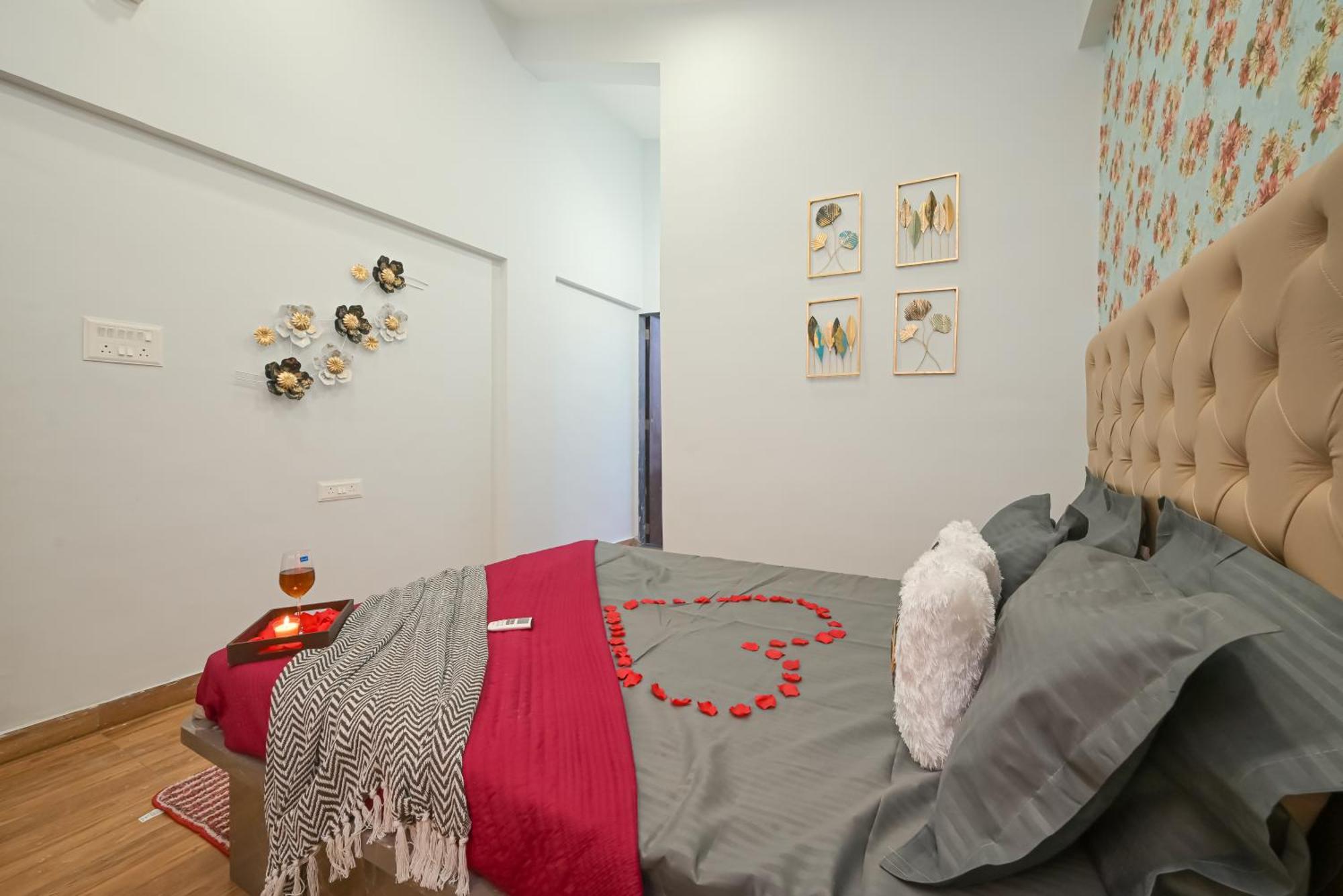 Ll Empyrean Ll Celestial Unicorn Ll Romantic Ll 3bhk Ll Ac Ll Pvt Pool Ll Free Wifi Ll * Lonavala