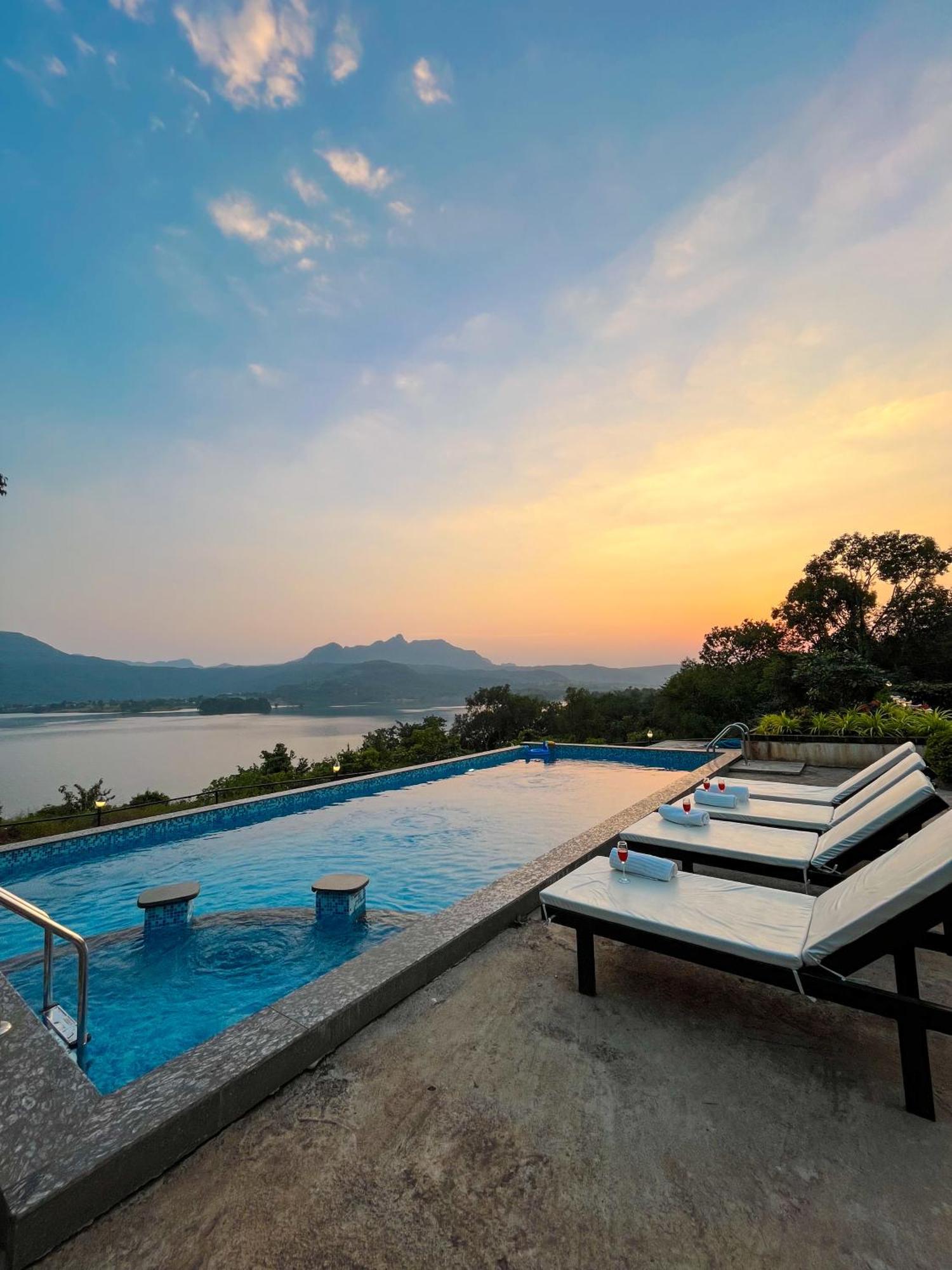 Villa Luxurious Infinity Pool Overlooking Pawna For Parties And Events Lonavala
