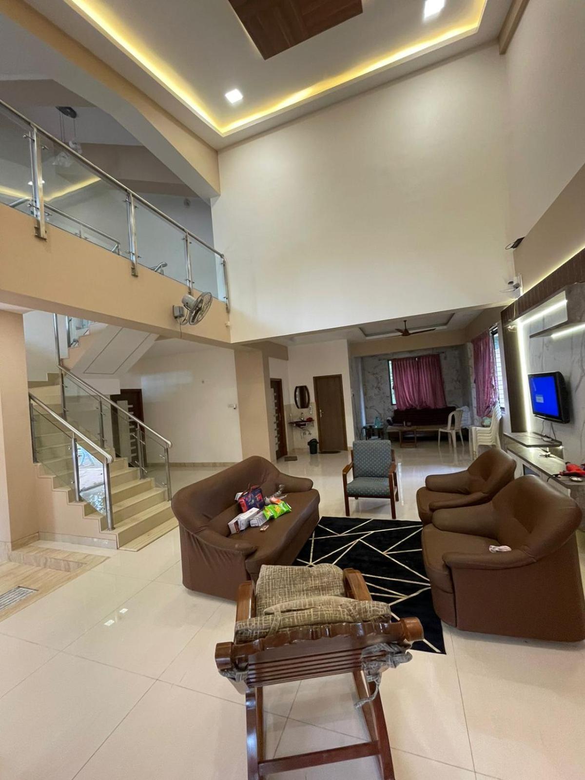 Mountain Breeze Villa Lonavala