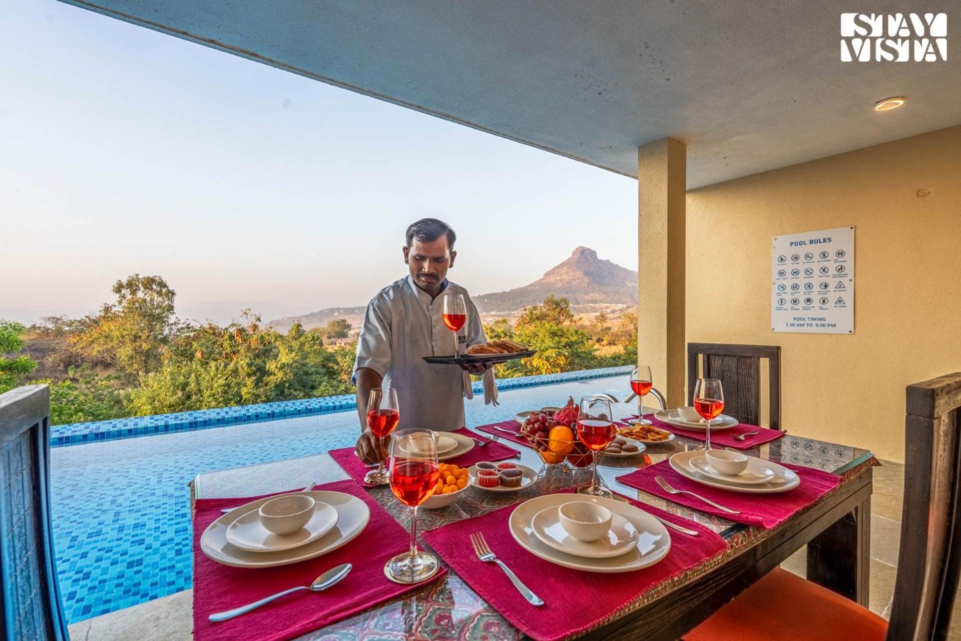 Villa Stayvista At Beyond Infinity With Hill View, Bbq *