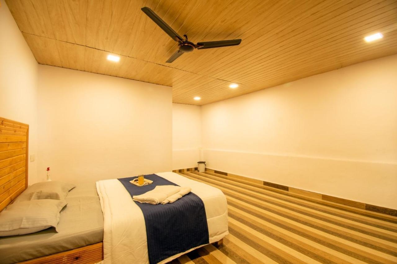Empyrean Ii 6bhk Ii Samrat Ii Ac Ii Pvt Pool Ll Largest Pool Ll Villa