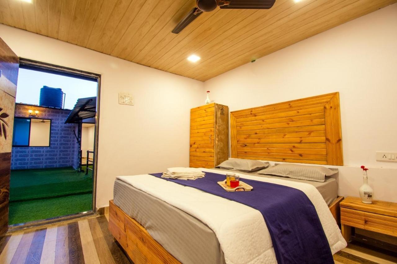 Empyrean Ii 6bhk Ii Samrat Ii Ac Ii Pvt Pool Ll Largest Pool Ll Villa *