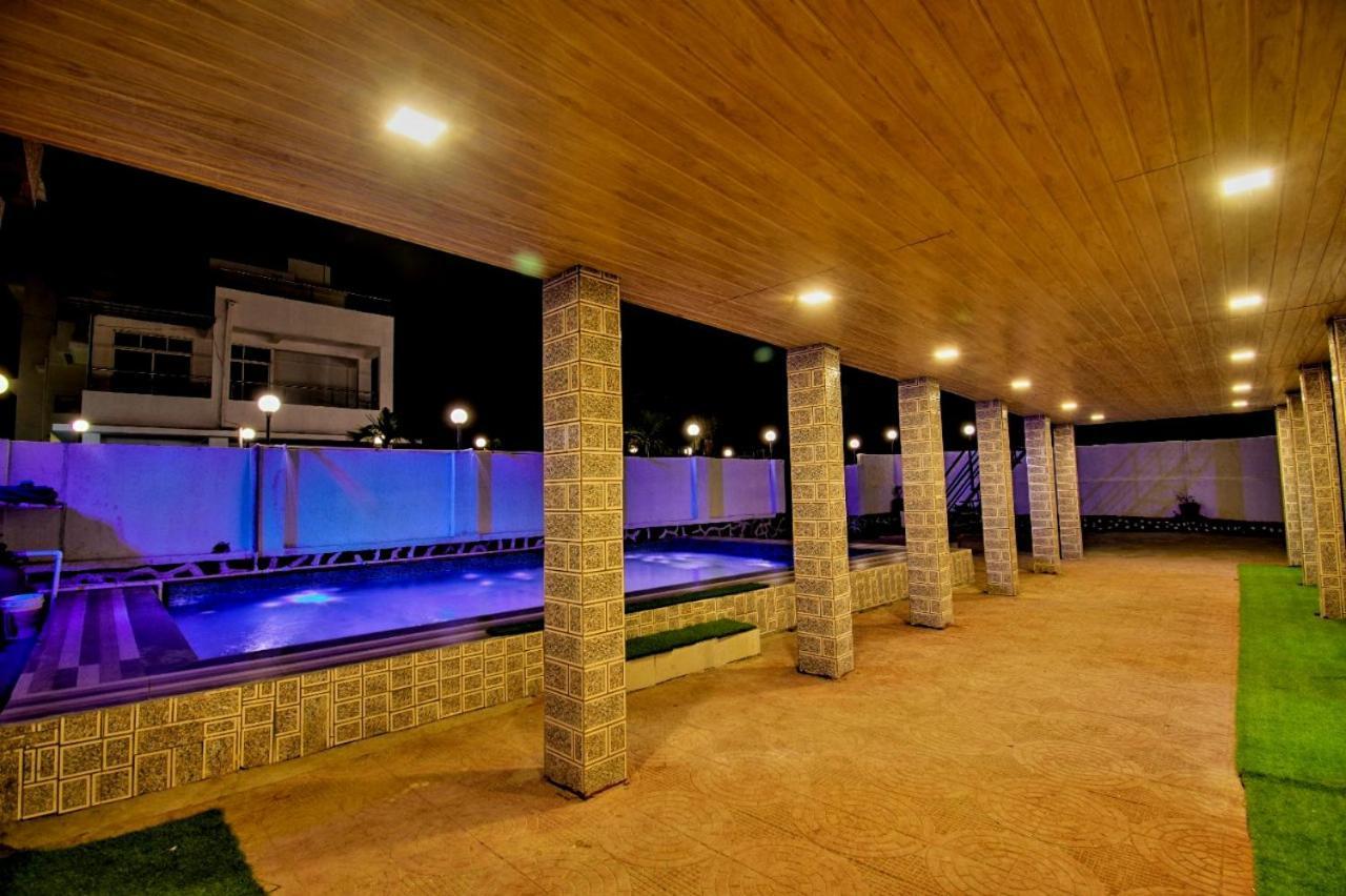 Empyrean Ii 6bhk Ii Samrat Ii Ac Ii Pvt Pool Ll Largest Pool Ll Villa *
