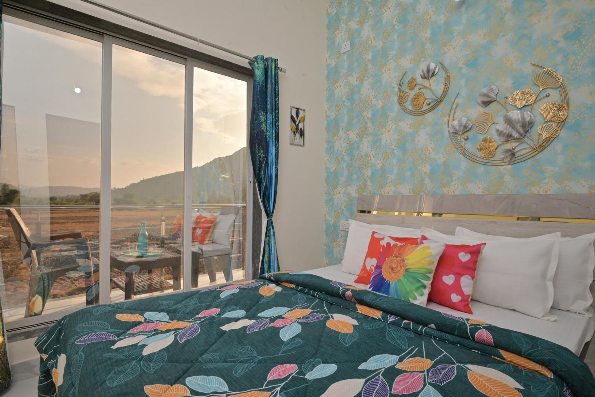 Villa Empyrean Ii Mirage Ii Ac Ii 4bhk Ii Largest Pool In Li
