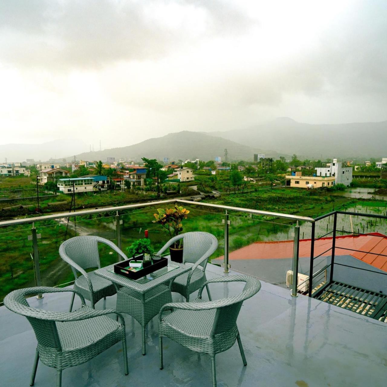 Empyrean Ii Bagheera Ii Private Pool Ii 4bhk Ii Fully Ac Ii Luxury Ll *