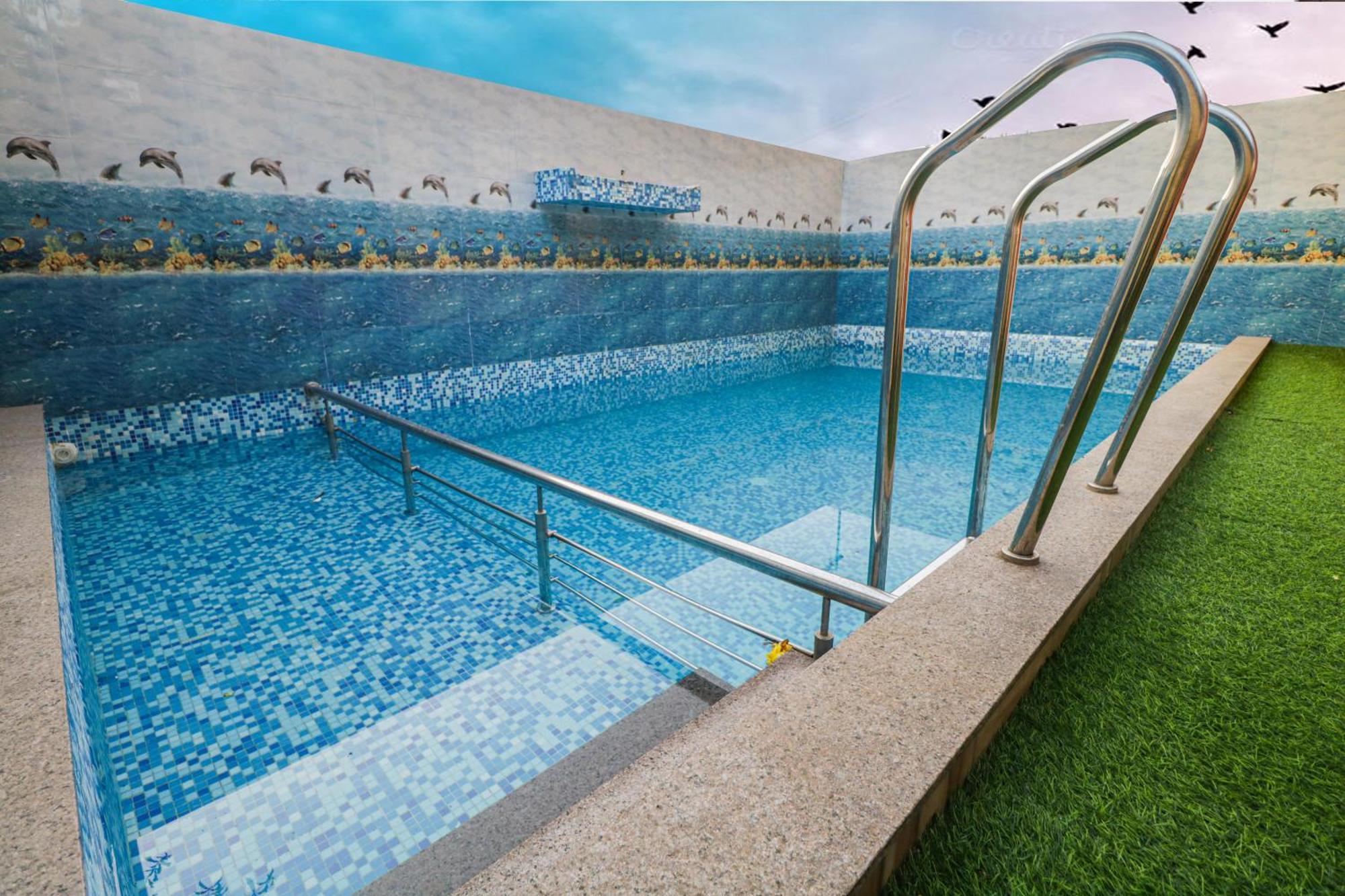 3bhk Blossom By Bookmybungalow Villa
