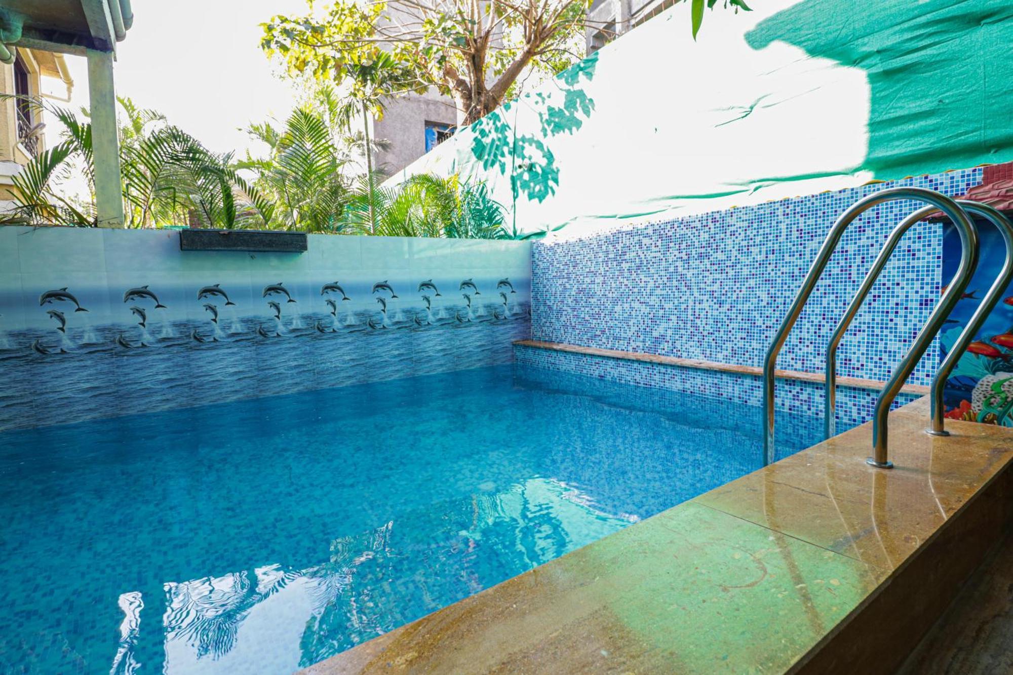 Villa 3bhk Vrindavan By Bookmybungalow *