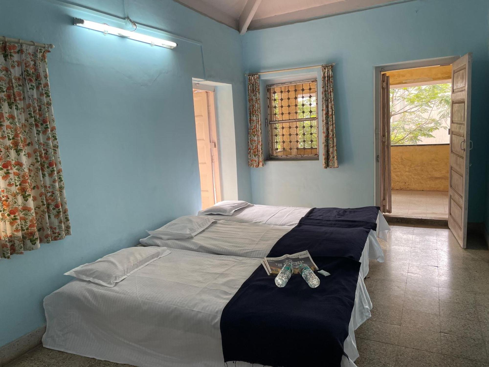 Hotel The Imperial Heritage Ii 2 Minutes From Station And Market Ii Deluxe Ac Ii Lonavala