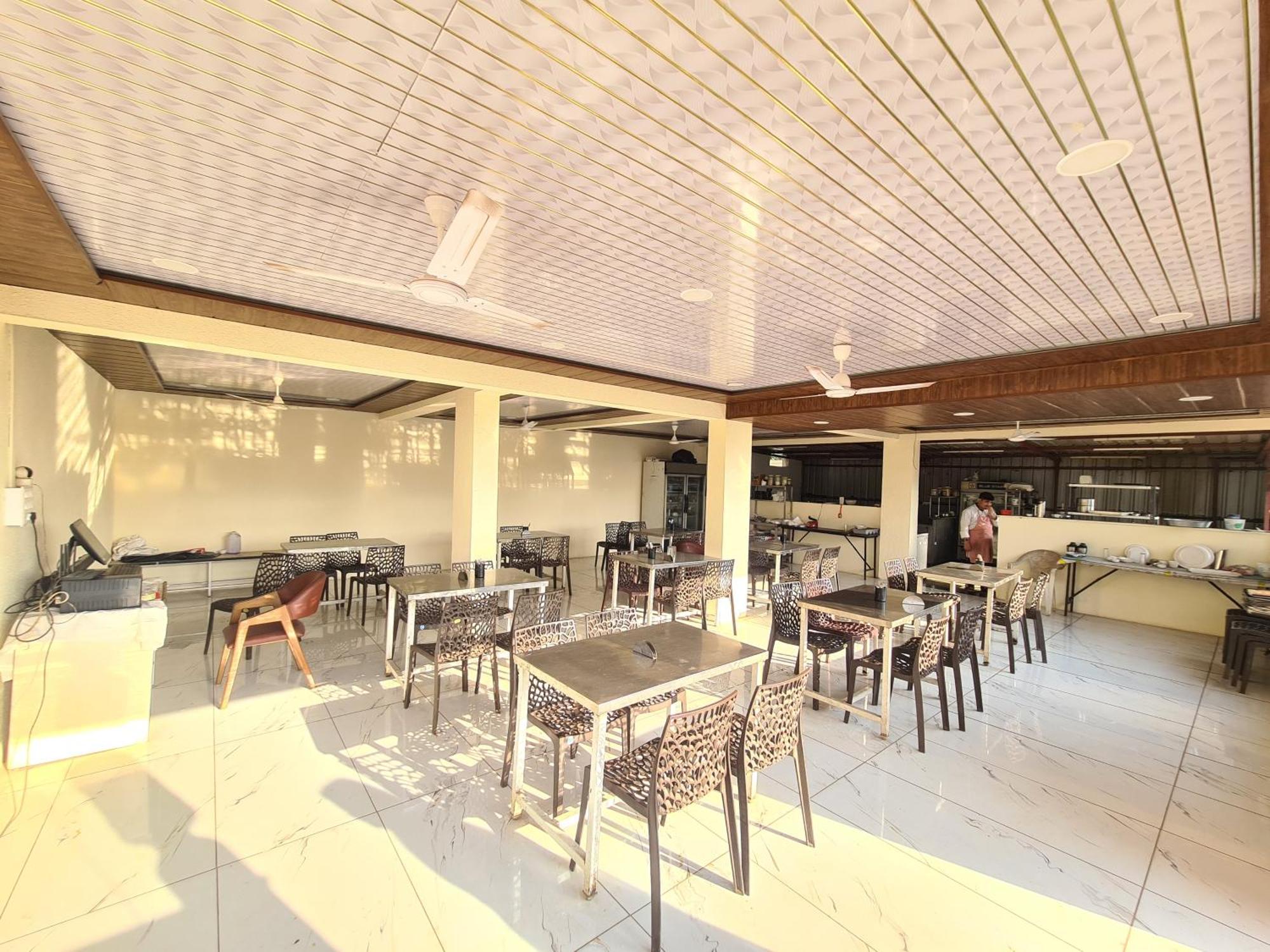 Hill Hotel 3*
