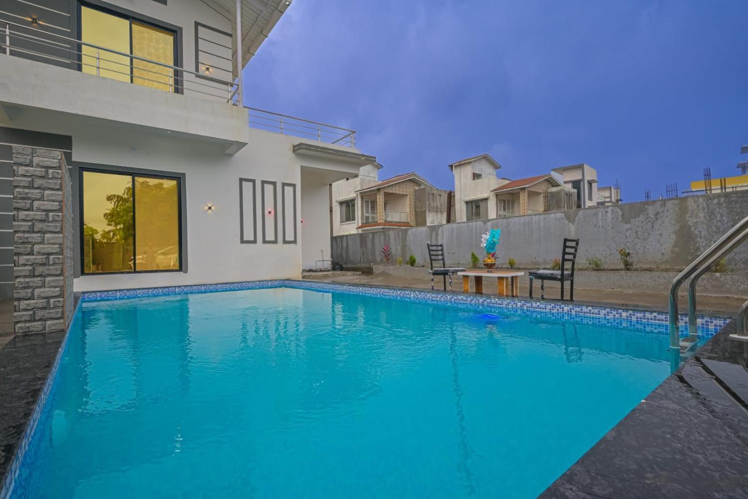 Ll Empyrean Ll 2bhk Enfield Ll Ac Ll Pvt Pool Ll *