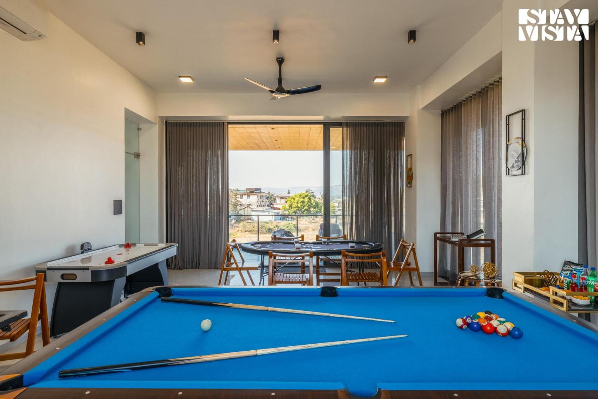 Stayvista At Seraphine With Theatre, Jacuzzi & Pvt Pool Villa *