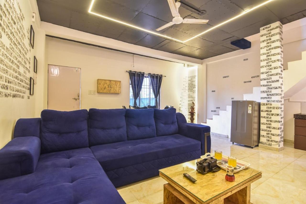 Ll Empyrean Ll 6bhk Ac Black Bunglow Ll *