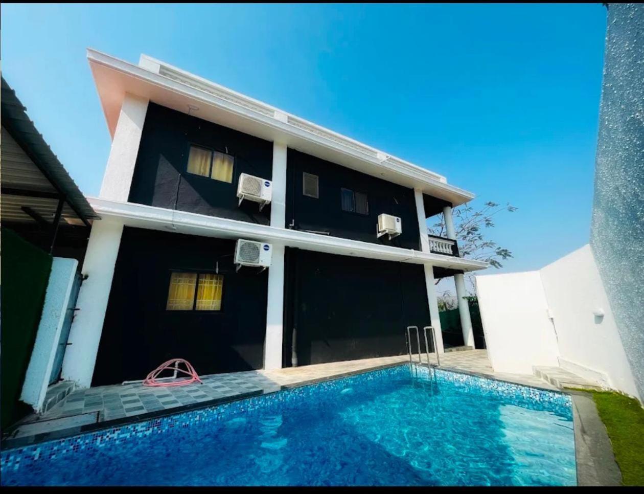 Ll Empyrean Ll 6bhk Ac Black Bunglow Ll Villa