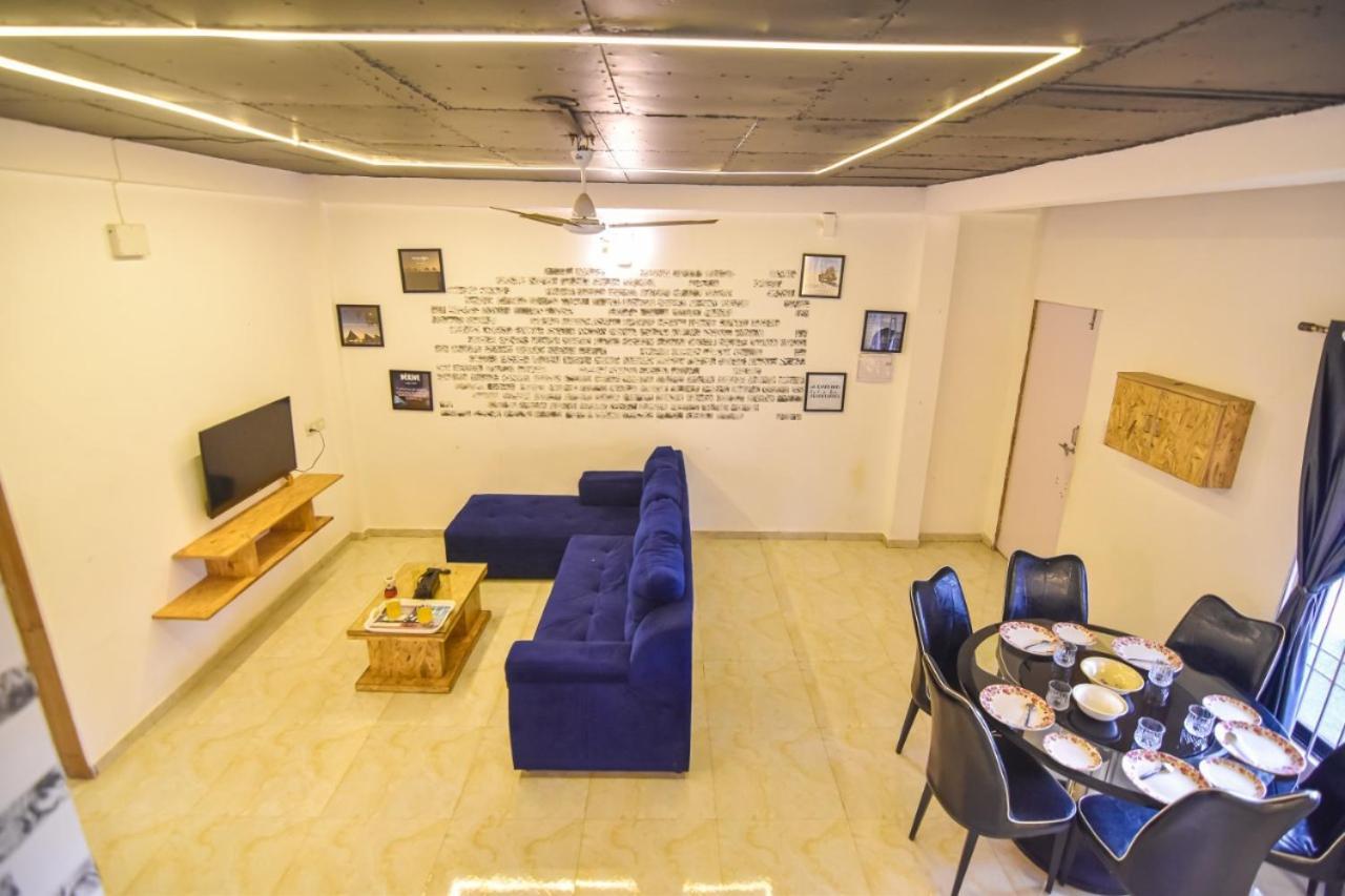 Ll Empyrean Ll 6bhk Ac Black Bunglow Ll