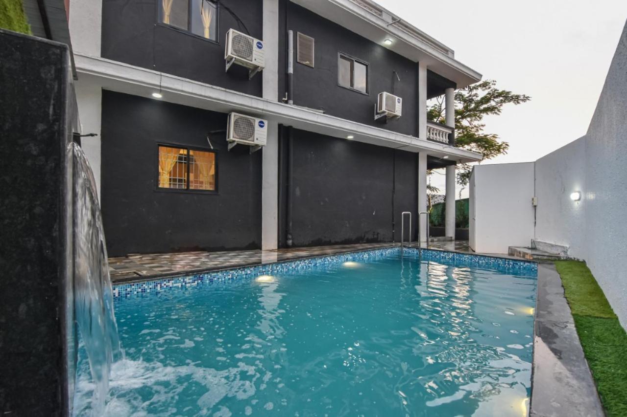 Ll Empyrean Ll 6bhk Ac Black Bunglow Ll Villa *