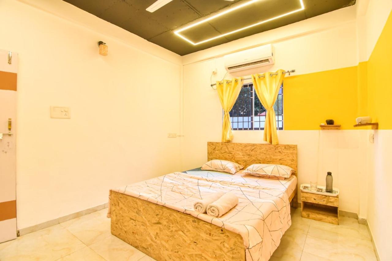 Ll Empyrean Ll 6bhk Ac Black Bunglow Ll *
