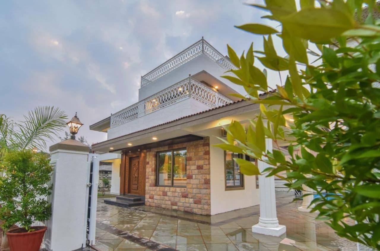 Villa Woodland