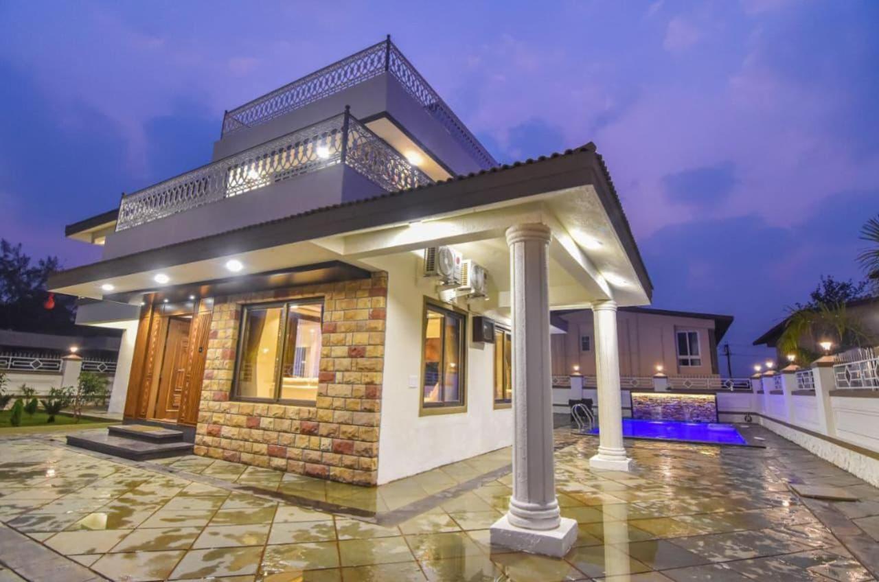 Woodland Villa *