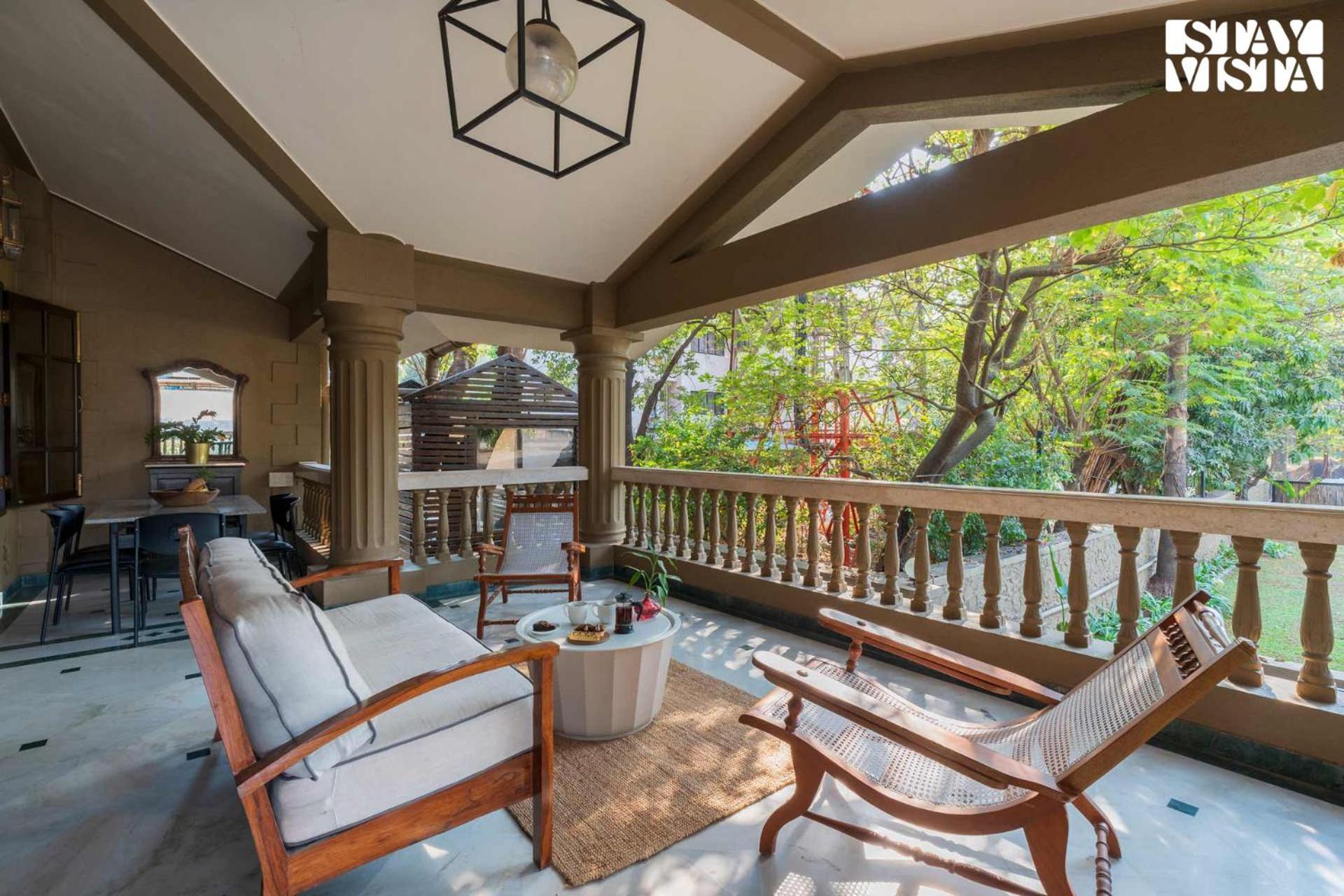 Mehta Mansion By Stayvista - A With A Swimming Pool And Pool Table *