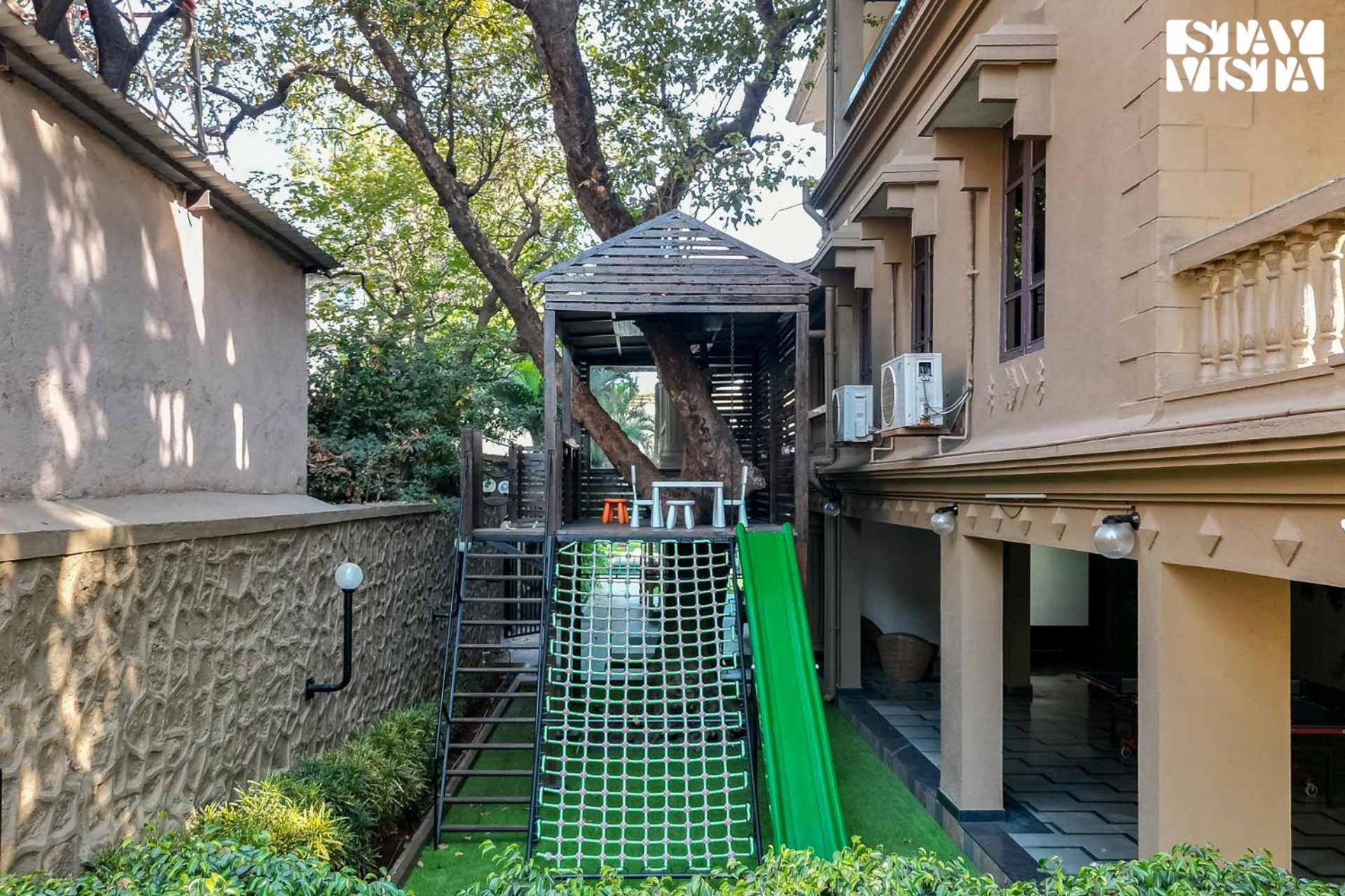 Mehta Mansion By Stayvista - A With A Swimming Pool And Pool Table Villa