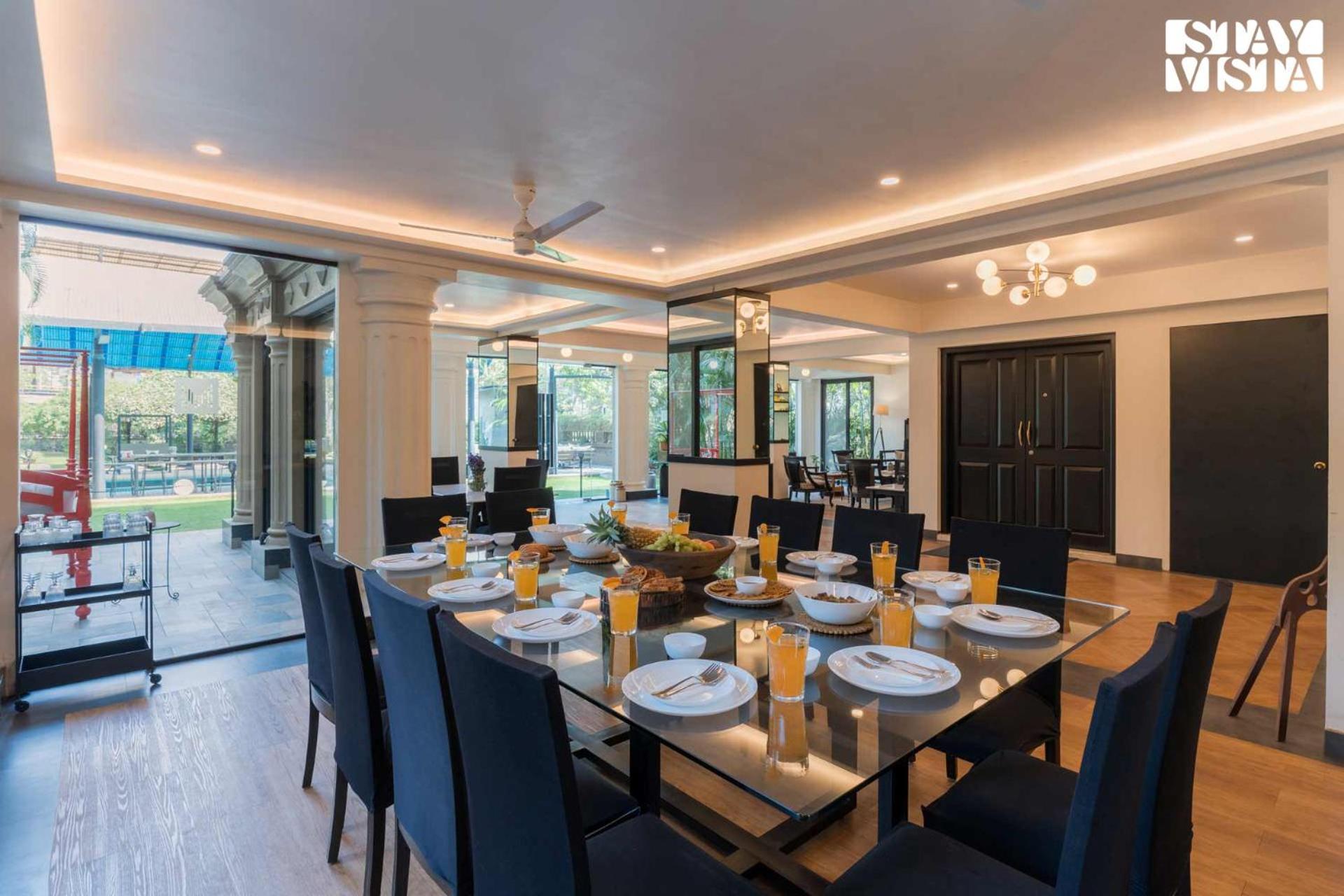 Villa Mehta Mansion By Stayvista - A With A Swimming Pool And Pool Table *