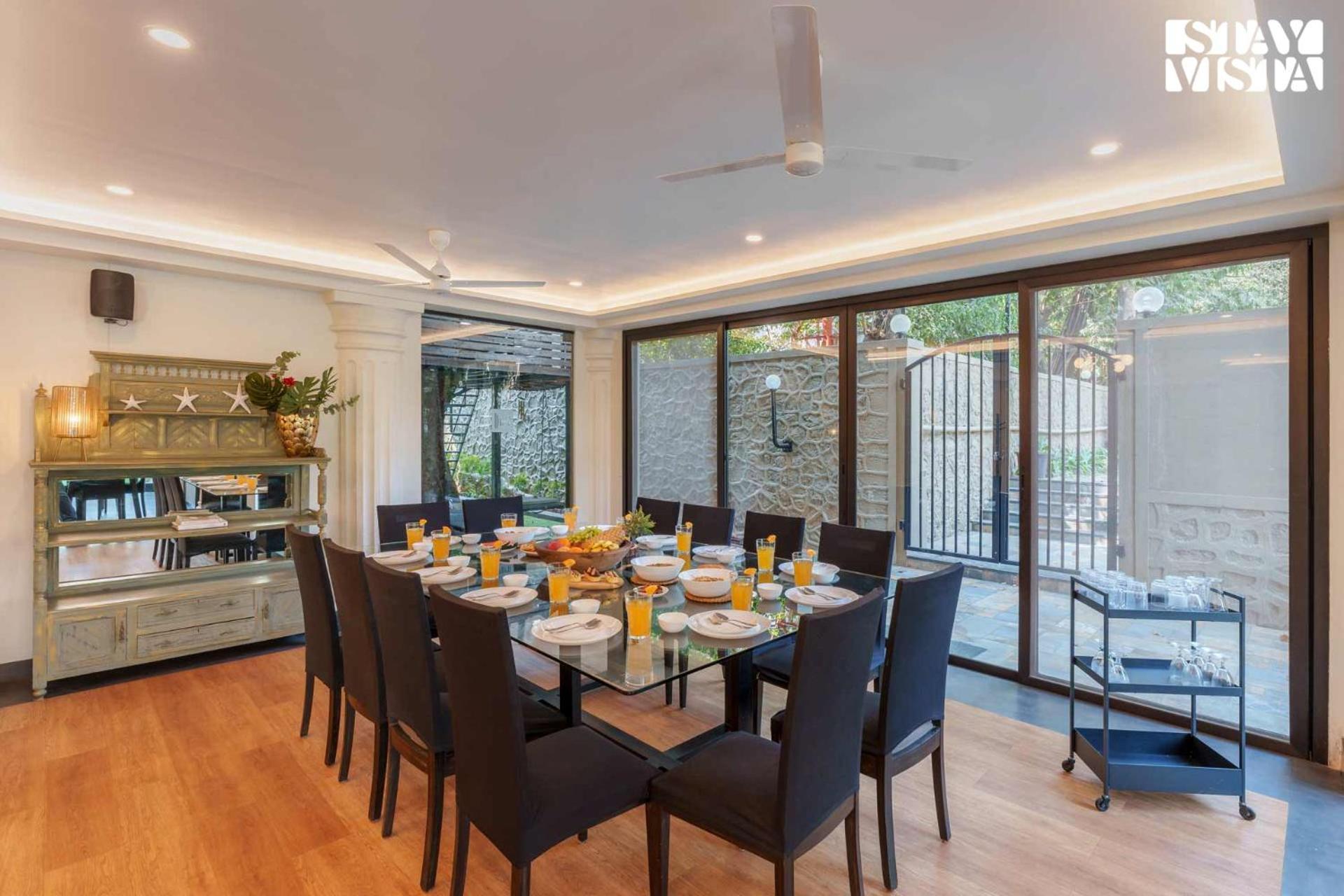 Mehta Mansion By Stayvista - A With A Swimming Pool And Pool Table Villa Lonavala