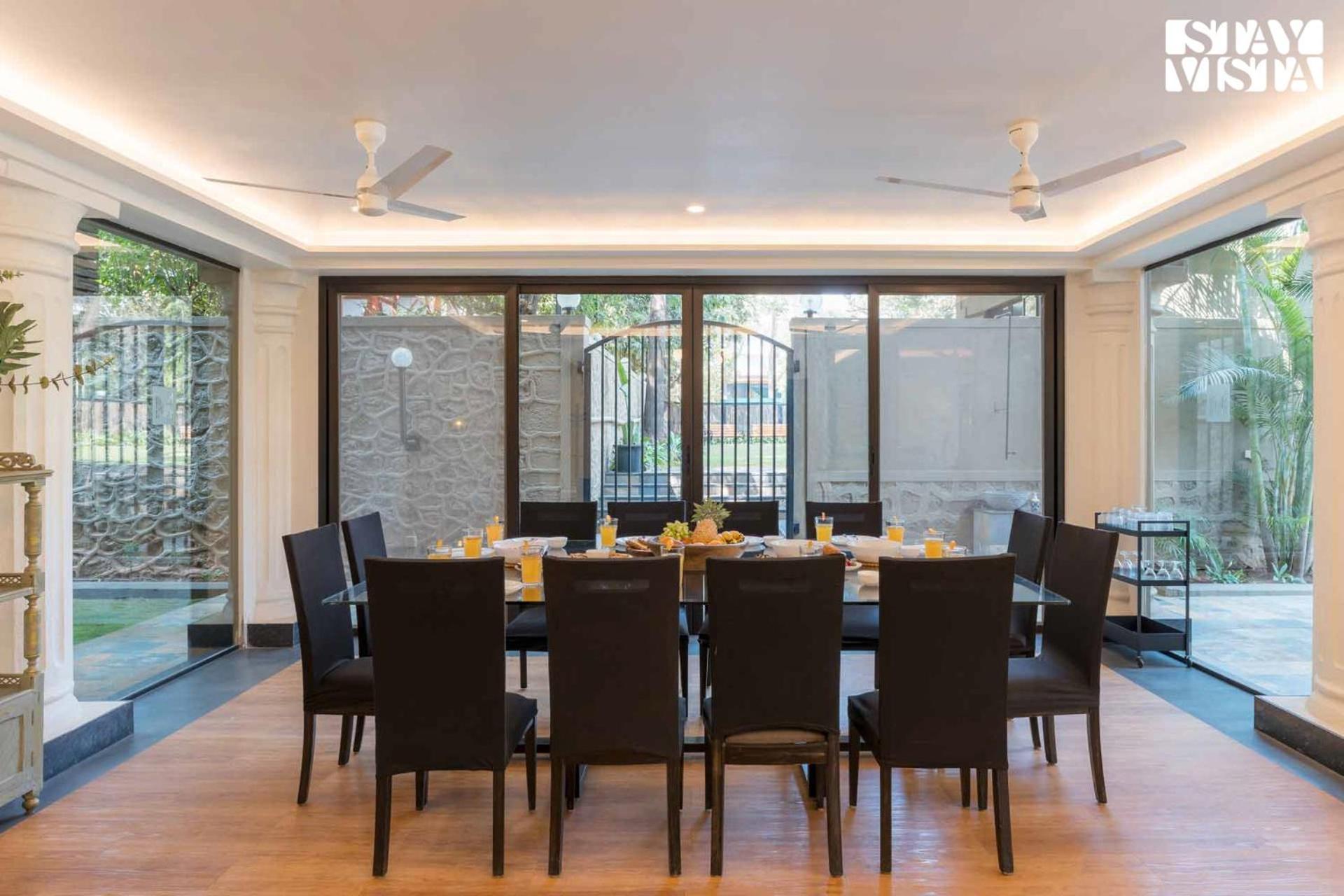 Mehta Mansion By Stayvista - A With A Swimming Pool And Pool Table * Lonavala