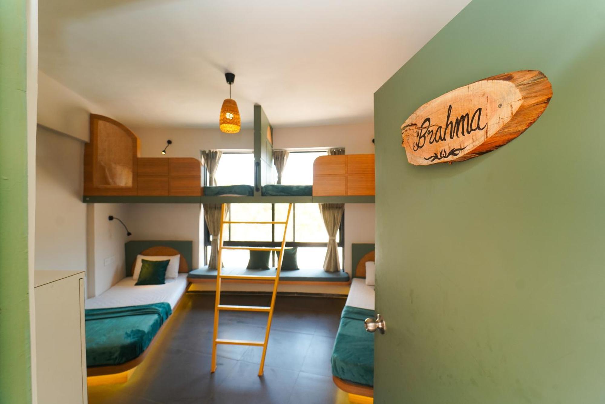 Voyage Zo Hostel Lonavala