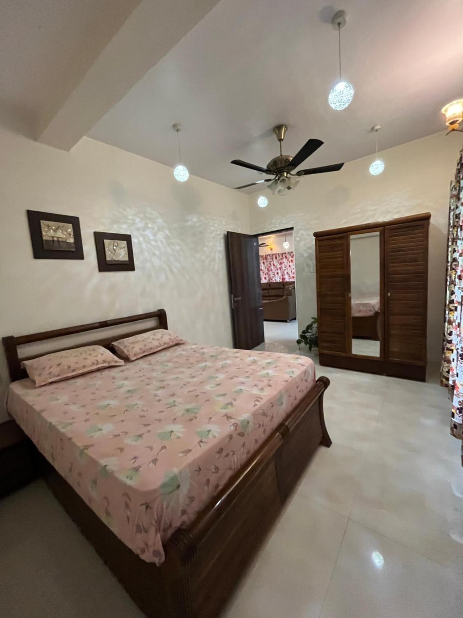 Villa Royal 2 - 3bhk With Pvt Swimming Pool *