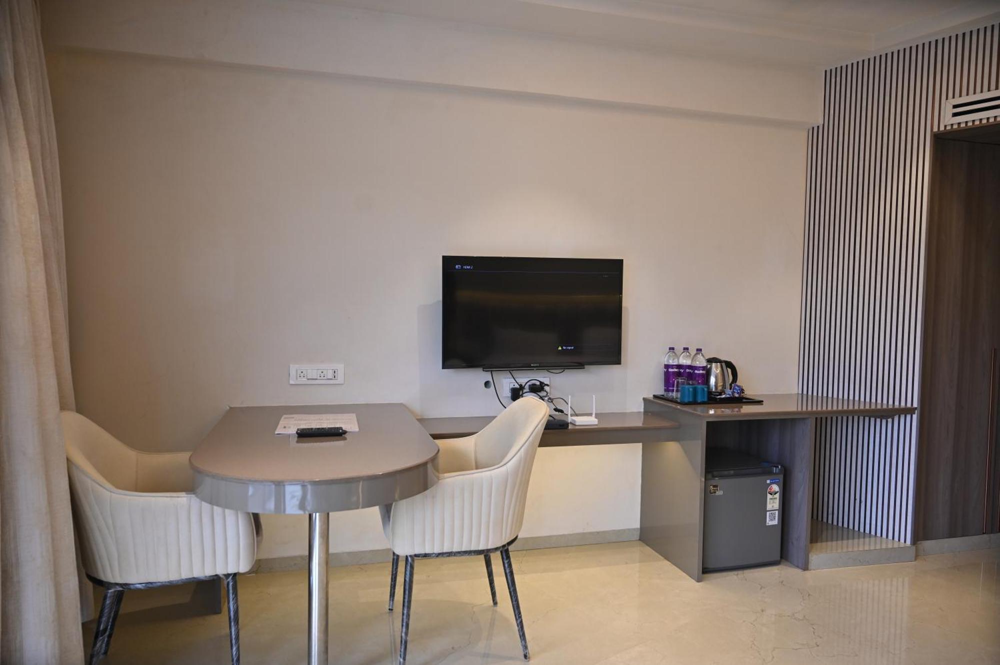 Kumar By Turtle, 4* Lonavala