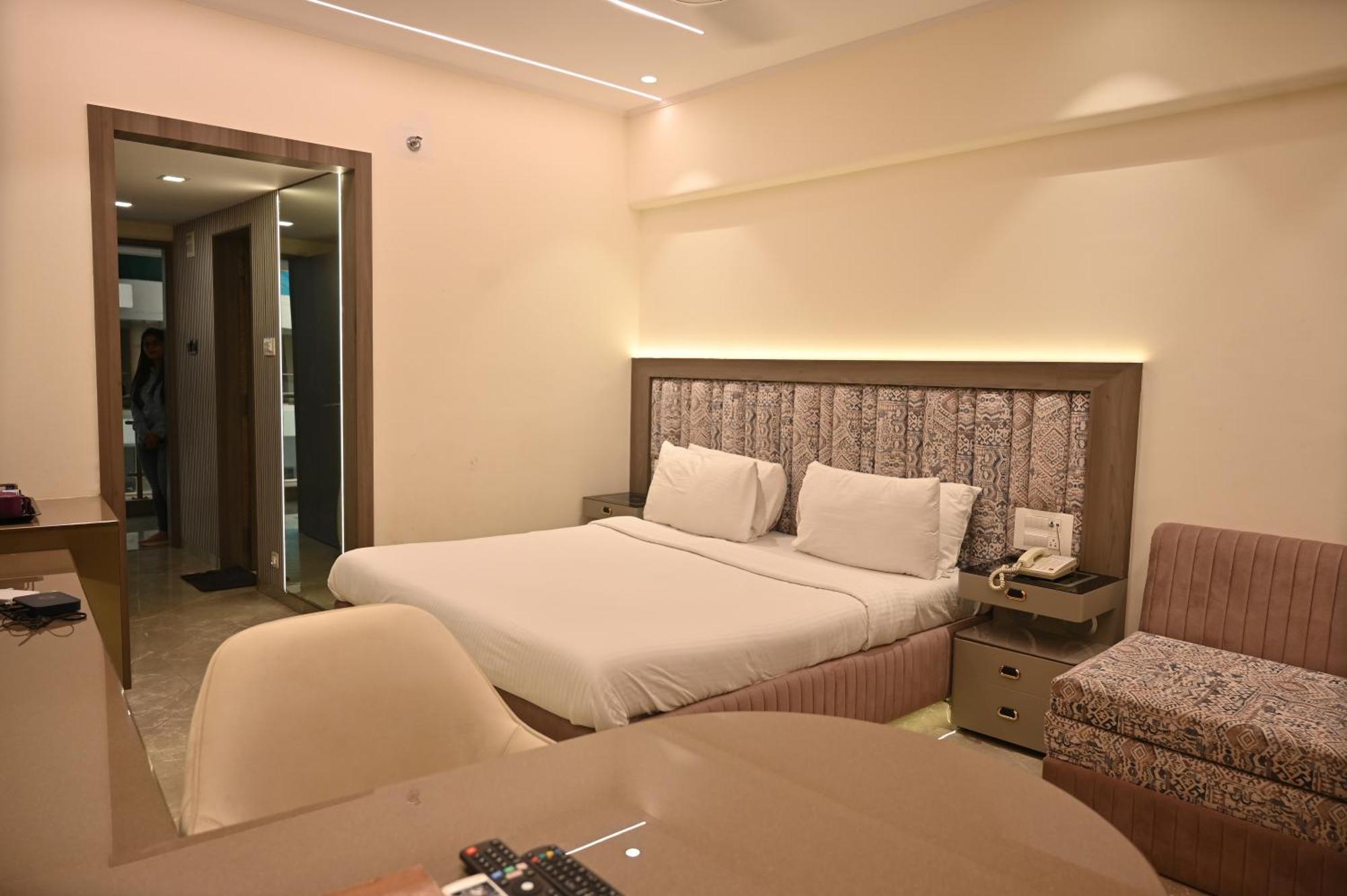 Hotel Kumar By Turtle,
