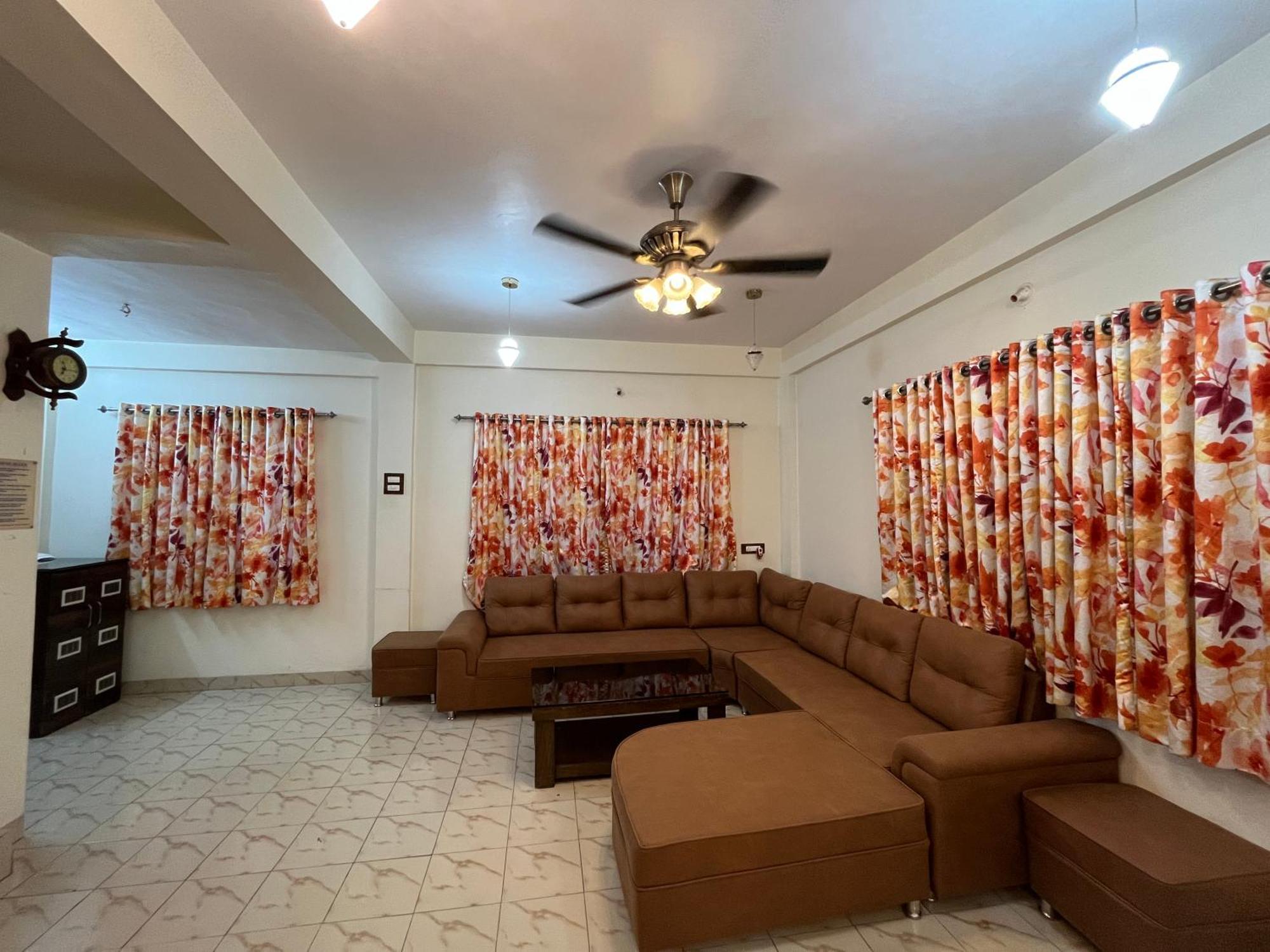 Villa Royal 3 - 3bhk With Swimming Pool *