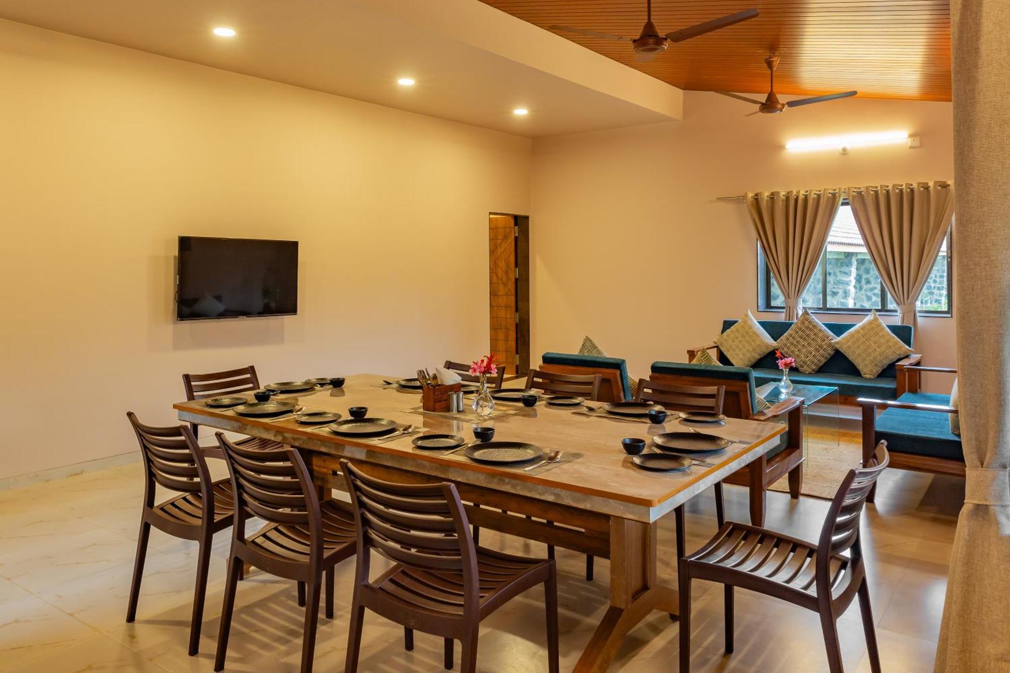 Resort Casa Amora Lonavala