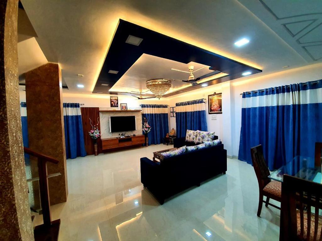 Villa Hillside Crystal
