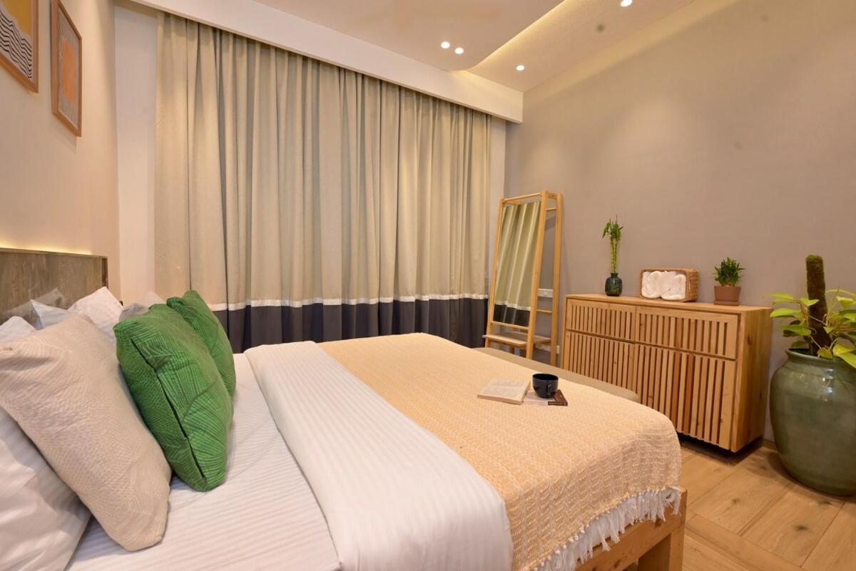 Apartment Emerald Bliss With Heated Pool & Outdoor Theatre *