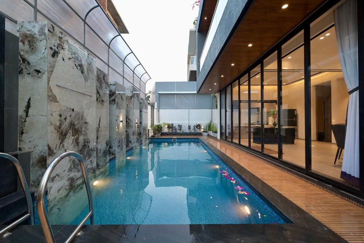 Emerald Bliss With Heated Pool & Outdoor Theatre * Lonavala